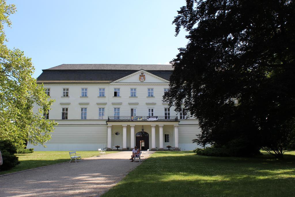 Hotel Sonata Hradec nad Moravici Ngoại thất bức ảnh