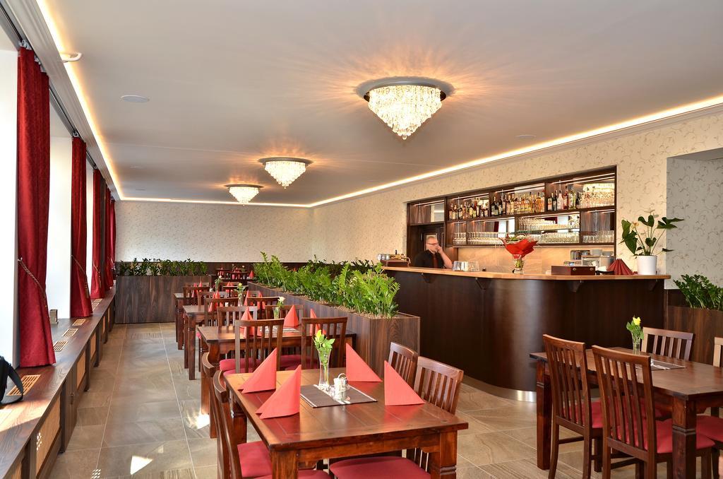 Hotel Sonata Hradec nad Moravici Ngoại thất bức ảnh
