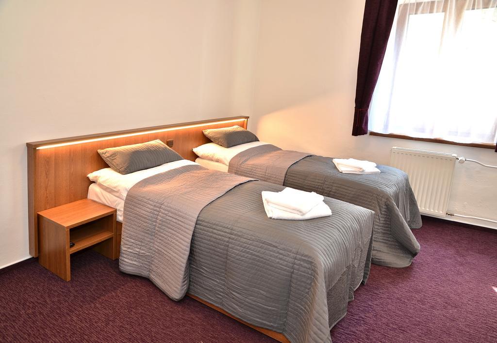 Hotel Sonata Hradec nad Moravici Ngoại thất bức ảnh
